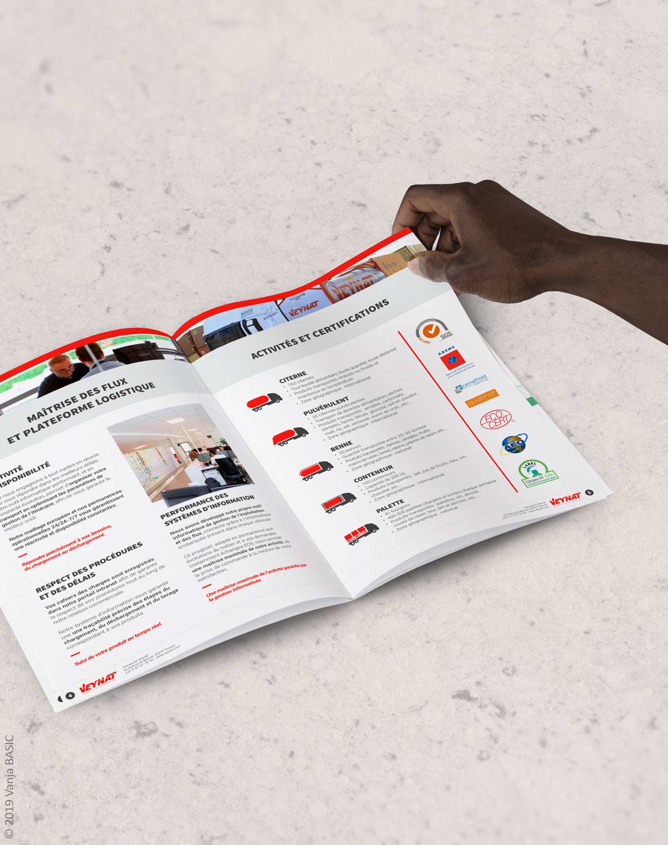 Brochure commerciale pour Veynat, leader français en transport de liquides alimentaires